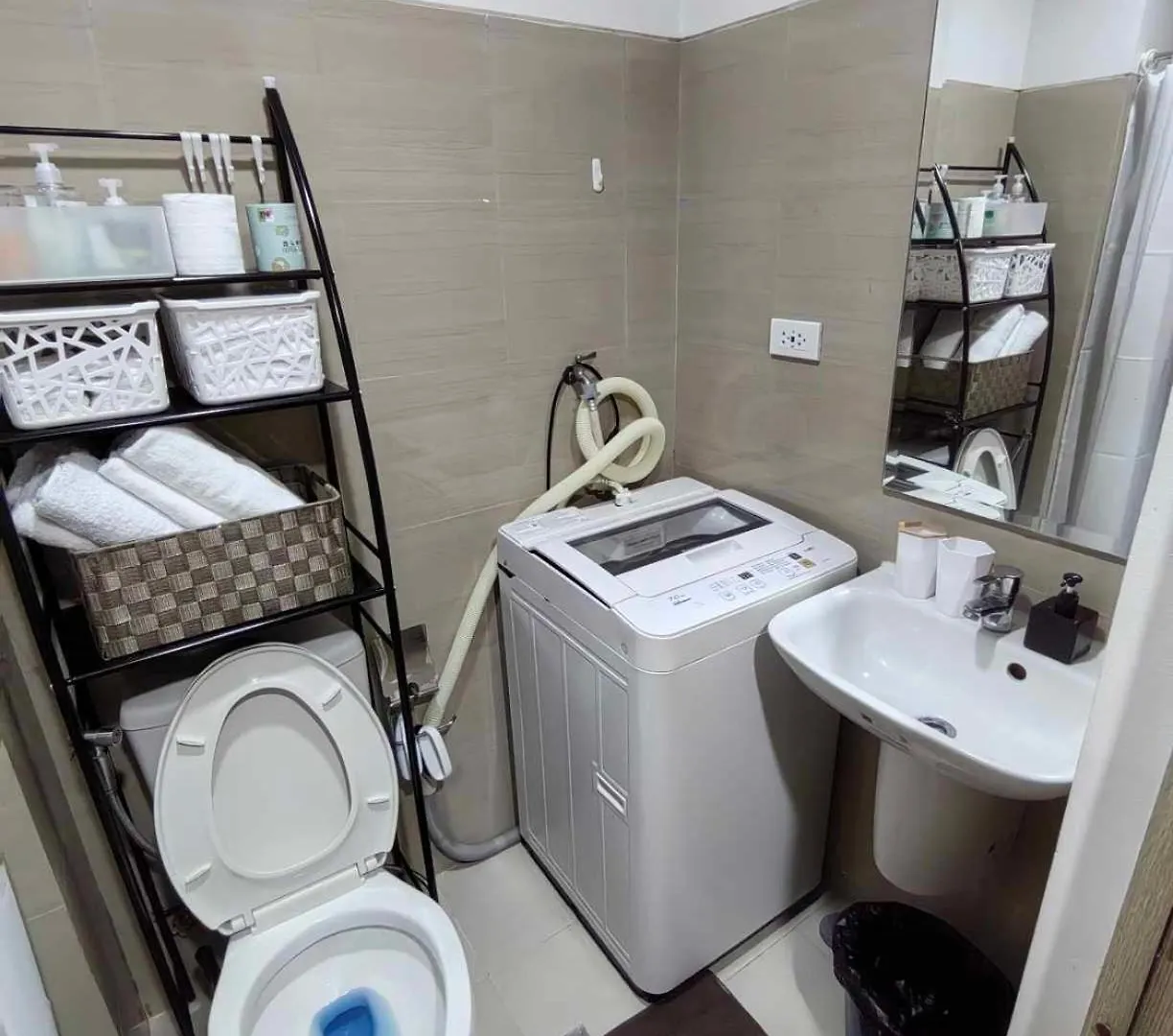 Shore Residences Manila 0*,